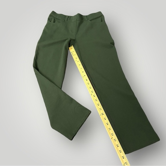 QUINCE Ultra-Stretch Ponte Straight Leg 4-Pocket Pants Olive Green Sz M - Picture 10 of 15
